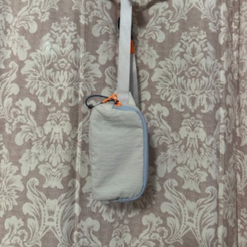 Lululemon Mini Belt Bag